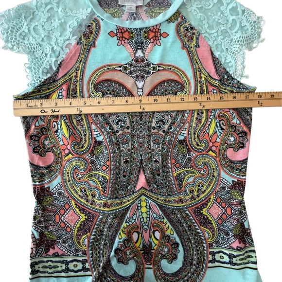 Bisou Bisou Mint and Coral Paisley Lace Blouse. Medium - Picture 3 of 7